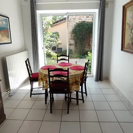 Prázdninový dům La Ferme De Brison Sanilhac (Ardeche)